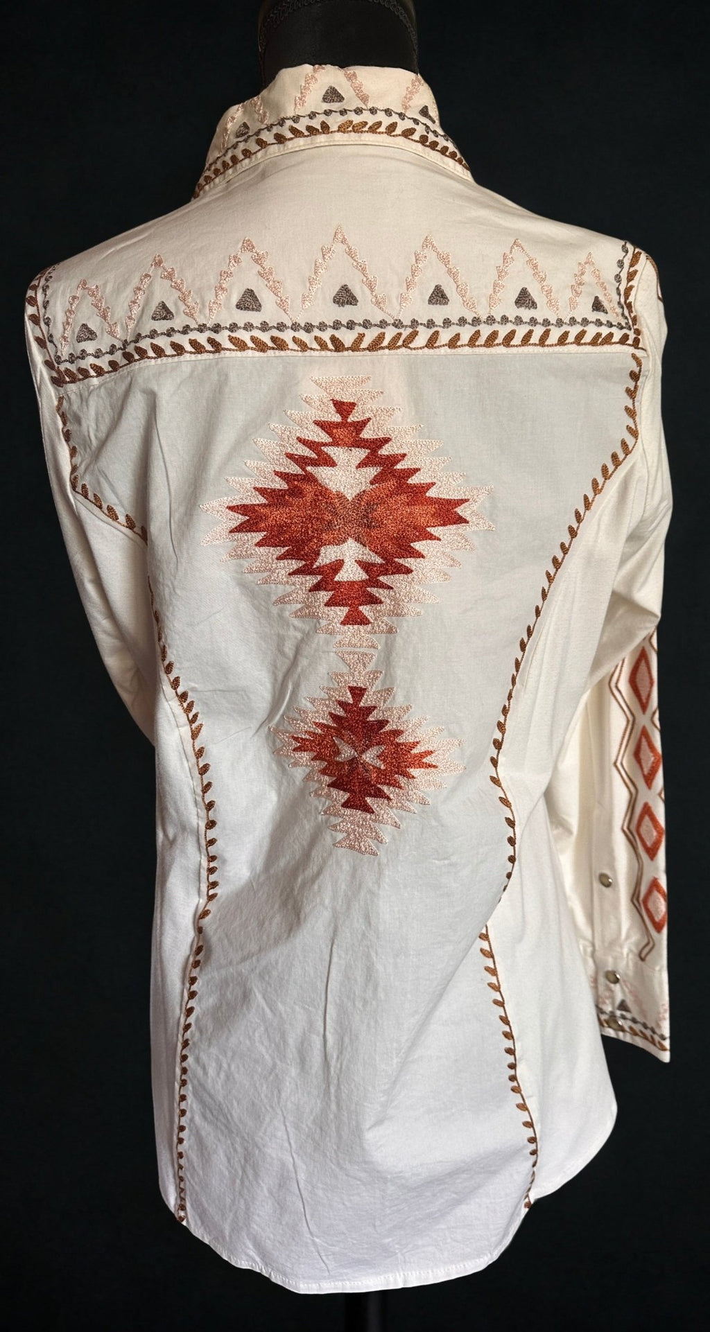 Vintage Collection Southwestern Embroidered Western Blouse – Back Snap Closure - Apparel Vintage Collection