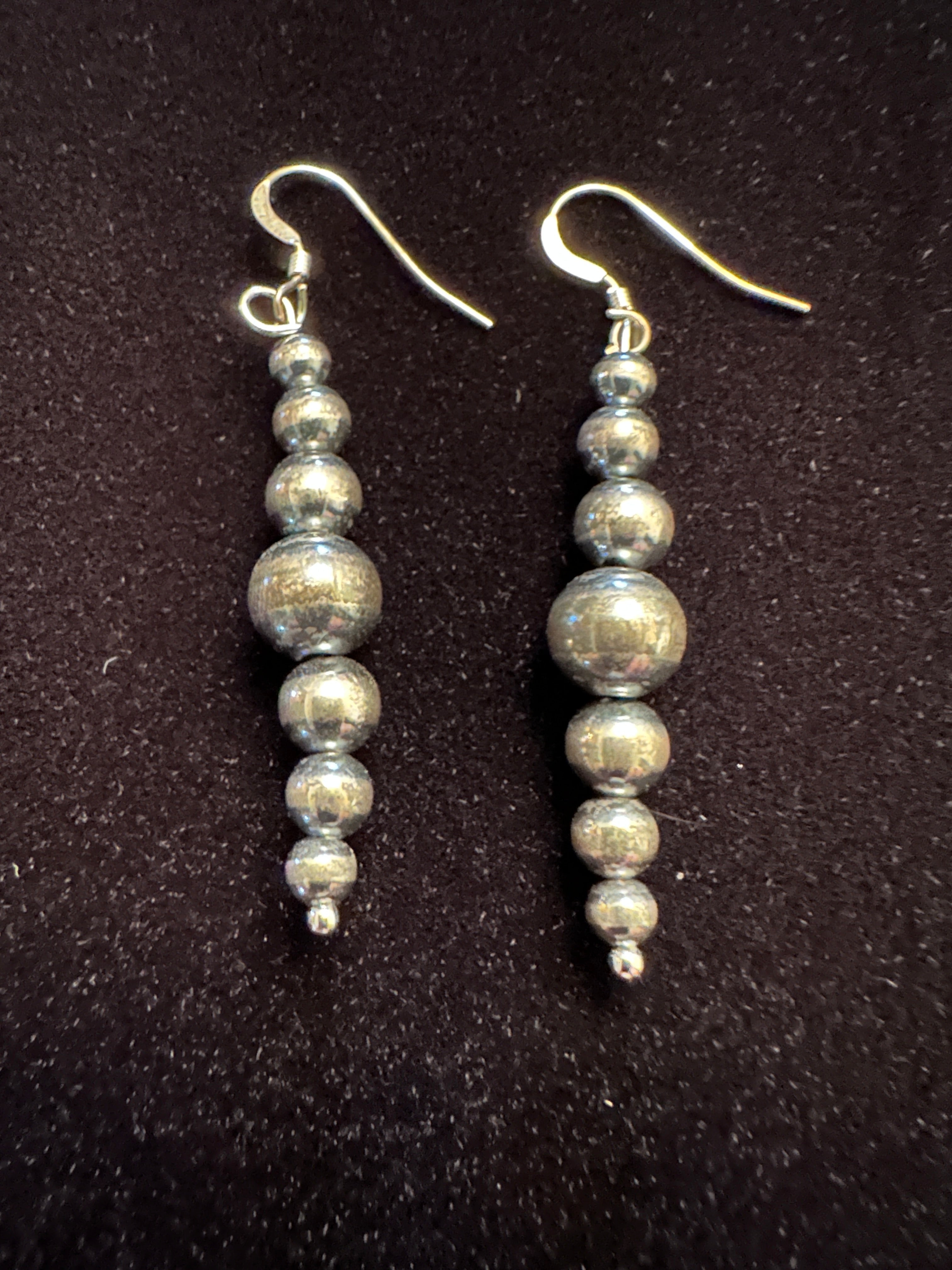 Silver Southwestern Fashion Earrings Navajo Style Pearl Strand