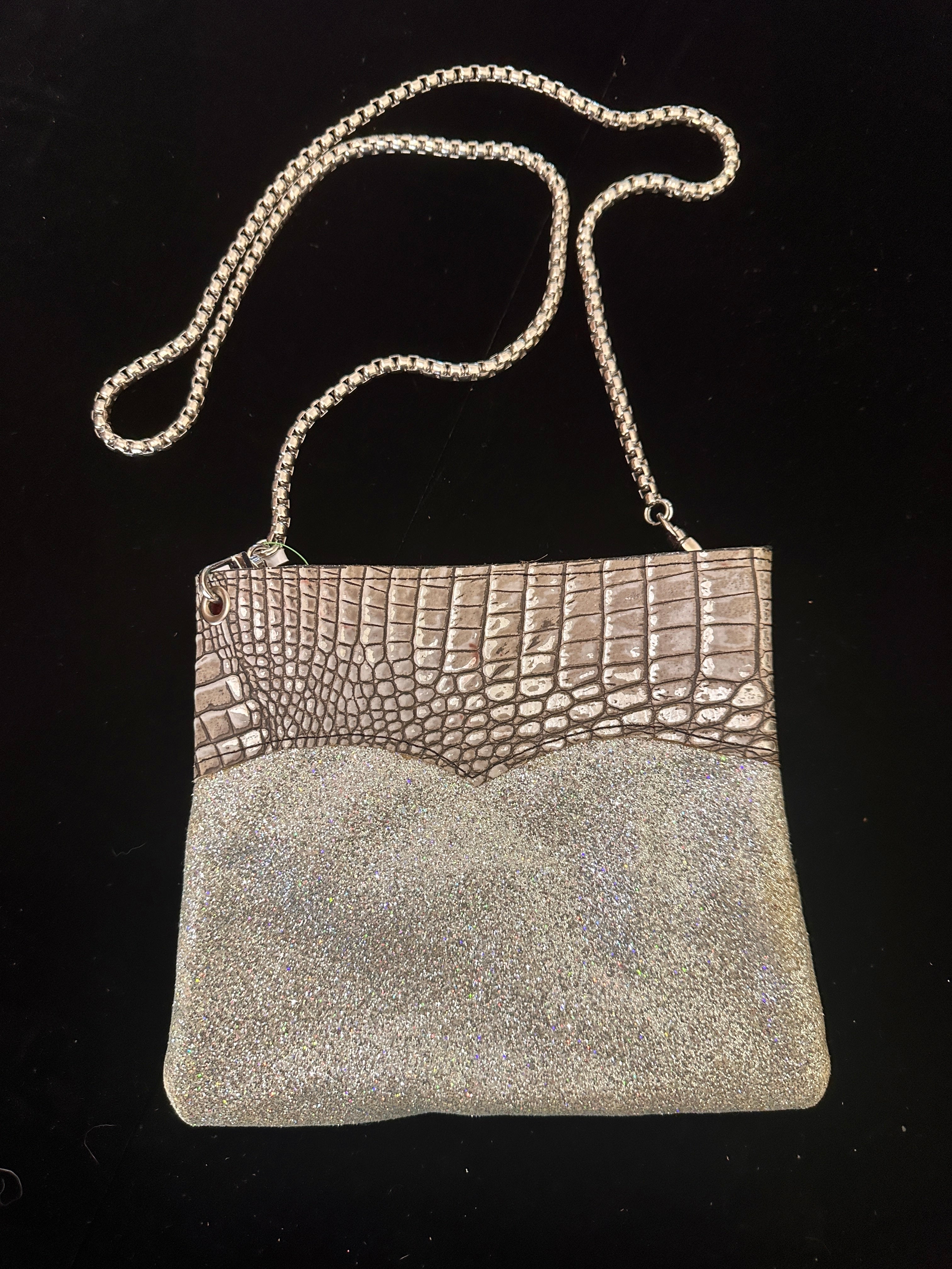 Small Leather & Chain Strap Fashion Purse