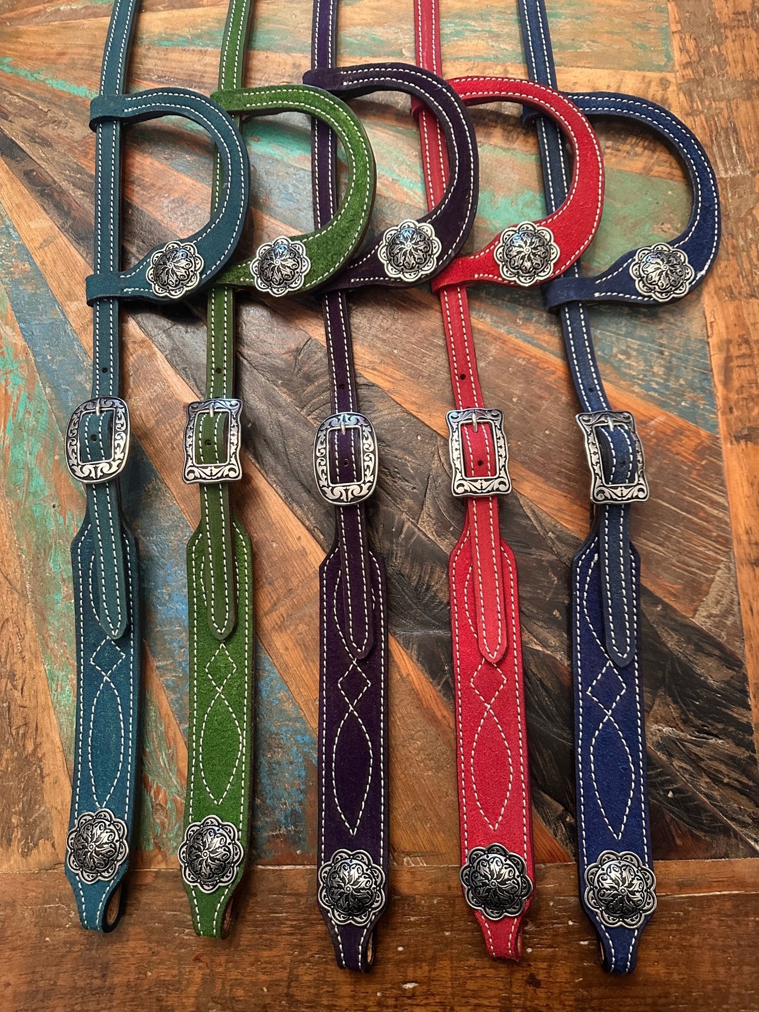 Custom single ear headstall in roughout or smooth leather with custom color and decorative stitching | Rockin' M Leathers
