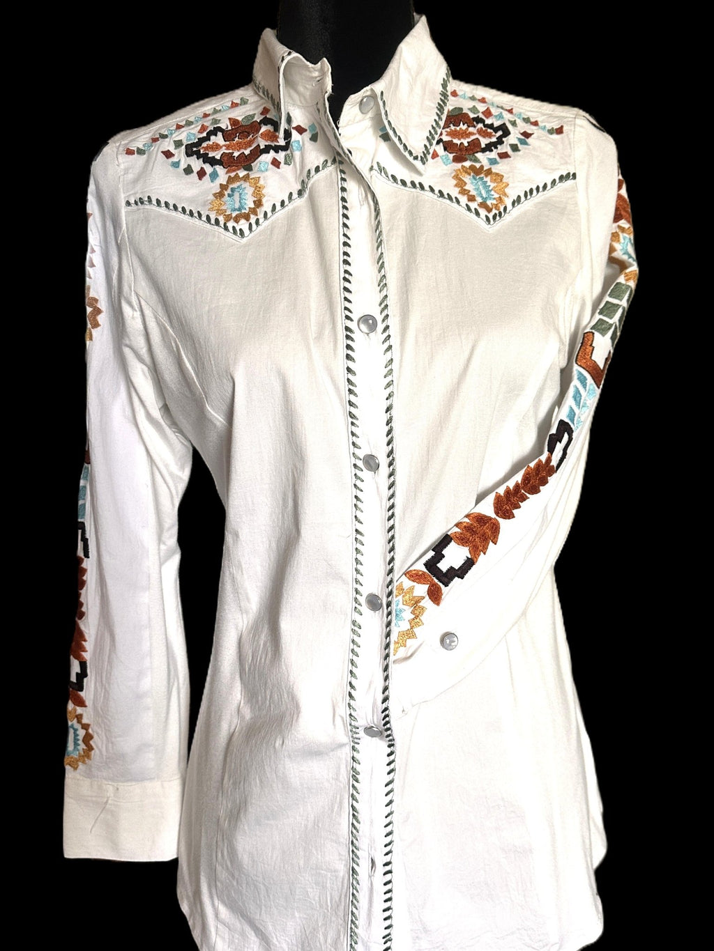Vintage Collection Southwestern Embroidered Western Blouse – Button Closure - Apparel Vintage Collection