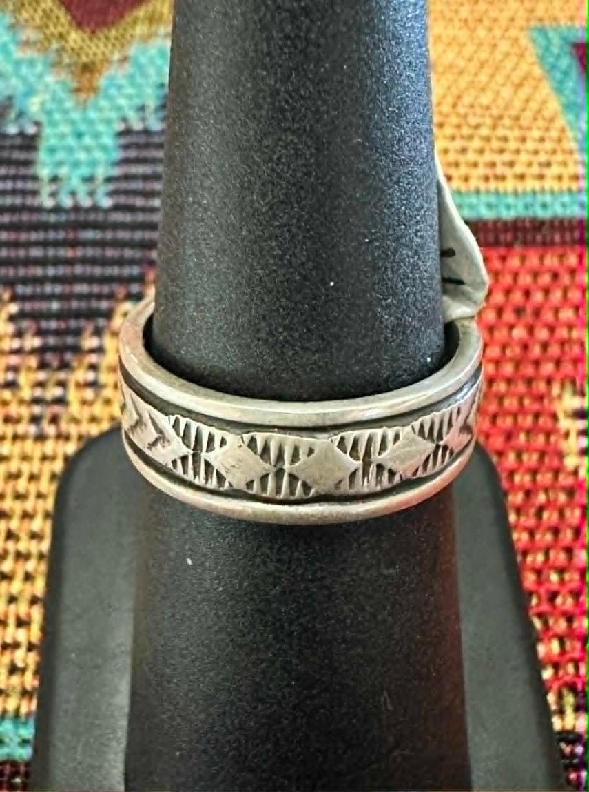 Sterling Silver Band Ring Size 6.75 by B Morgan - Native American Jewelry B. Morgan