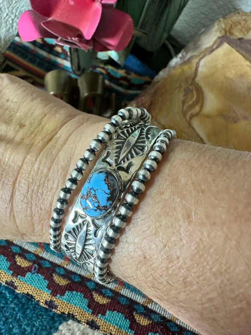 Sterling Silver Navajo Style 4mm Oxy Bead Stretch Bracelet - Native American Jewelry Indigenous Artist