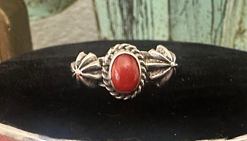 Sterling Silver & Red Coral Solitaire Ring · Size 8.5 - Native American Jewelry Indigenous Artist