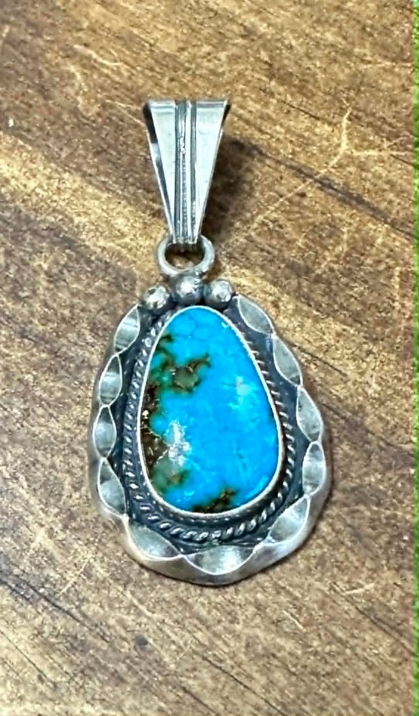 Sterling Silver and Sonoran Gold Small Oval Pendant by SY - Native American Jewelry SY