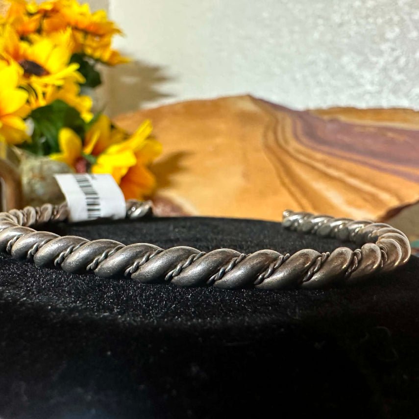 Vintage Navajo Sterling Silver Stacker Small Twist Bracelet - Native American Jewelry Indigenous Artist